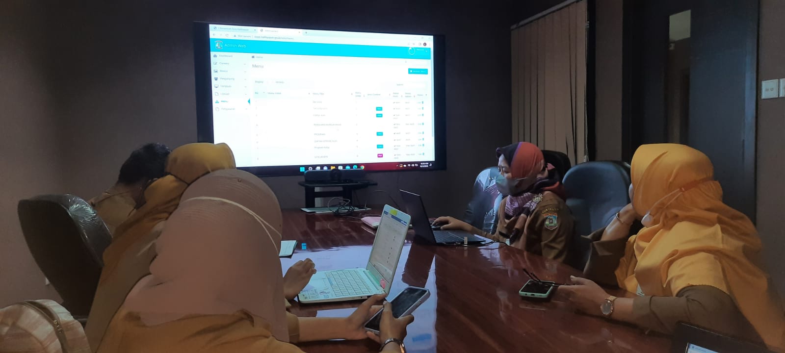 Pelatihan Pengelolaan Website